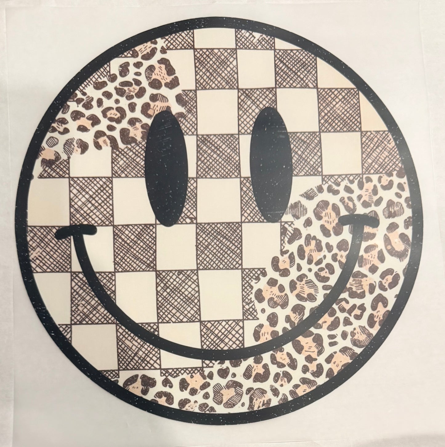 Leopard checker smiley