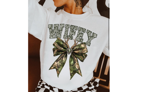 WIFEY CAMO BOW